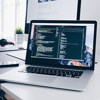 热门球队决胜场上闯出一片天地